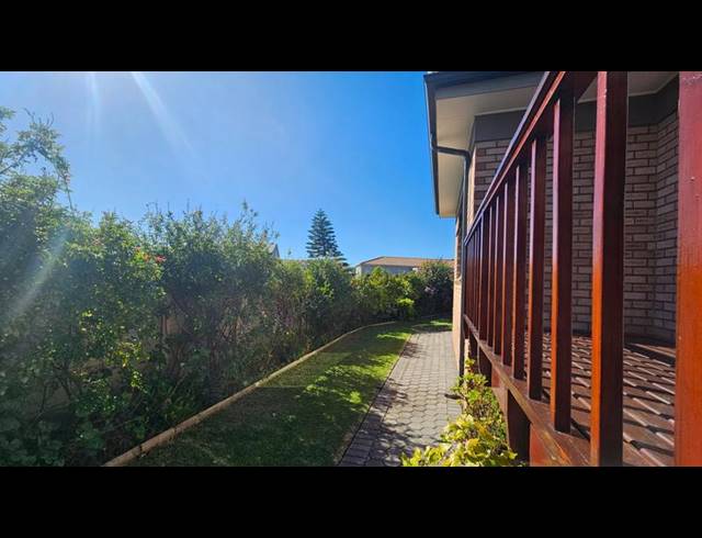 3 BEDROOM HOUSE FOR SALE IN REEBOK